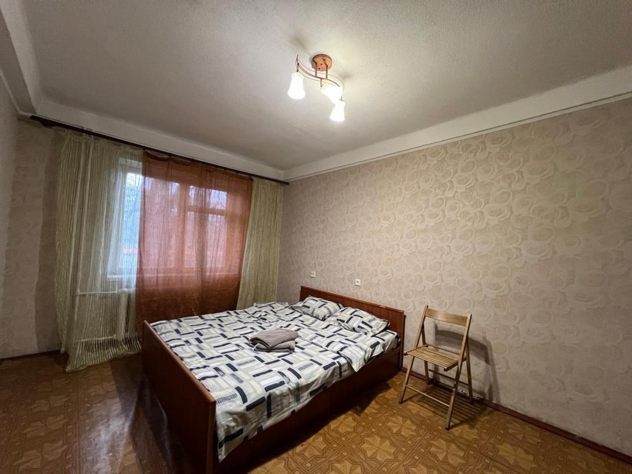 Квартира Эконом-Класса Возле Метро Левобережная Kijev Kültér fotó
